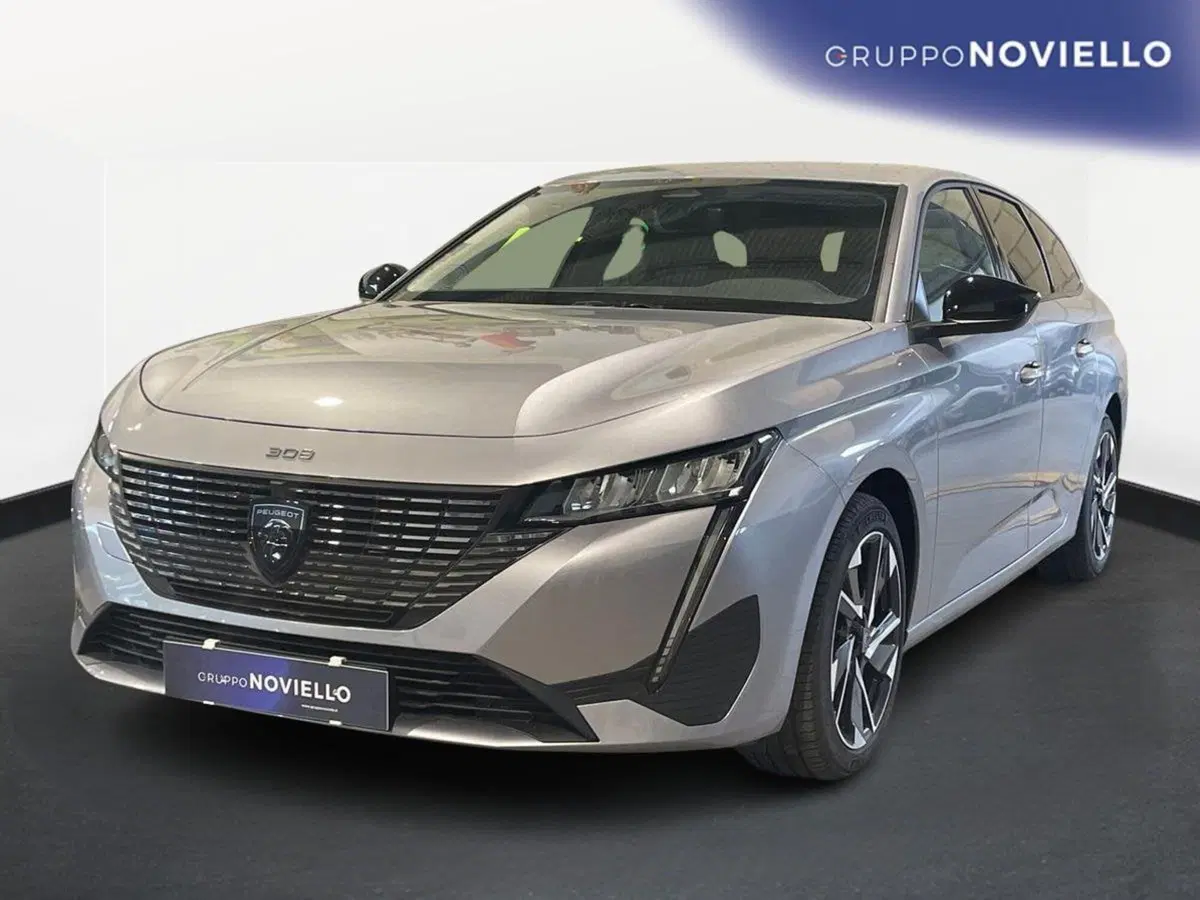 Peugeot 308 SW nuova a Salerno