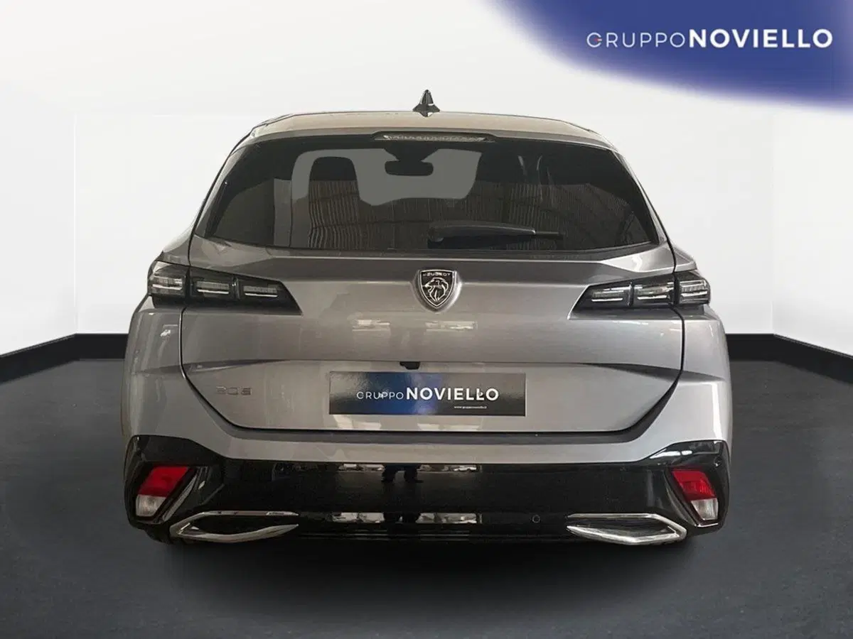 Peugeot 308 SW nuova a Salerno (6)