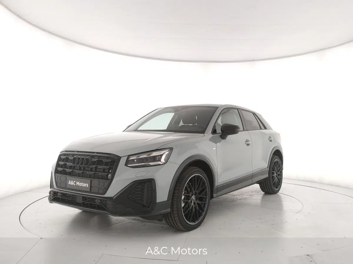 Audi Q2 nuova a Napoli