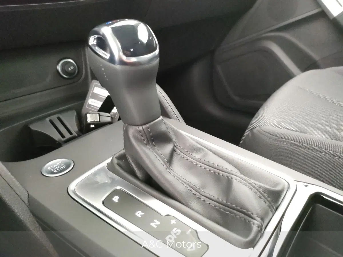 Audi Q2 nuova a Napoli (19)
