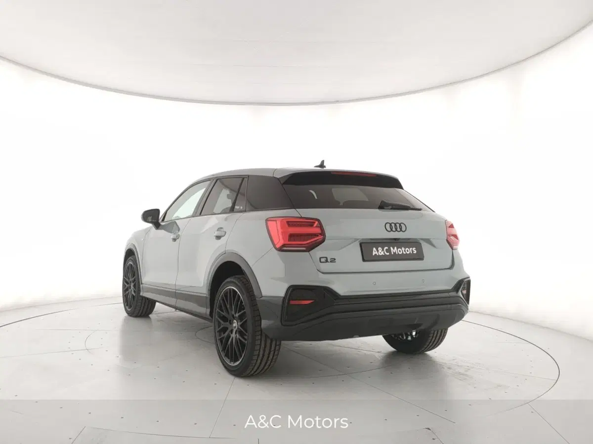 Audi Q2 nuova a Napoli (3)