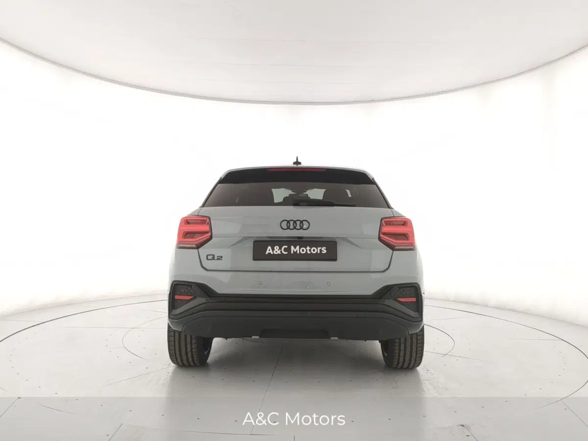 Audi Q2 nuova a Napoli (4)