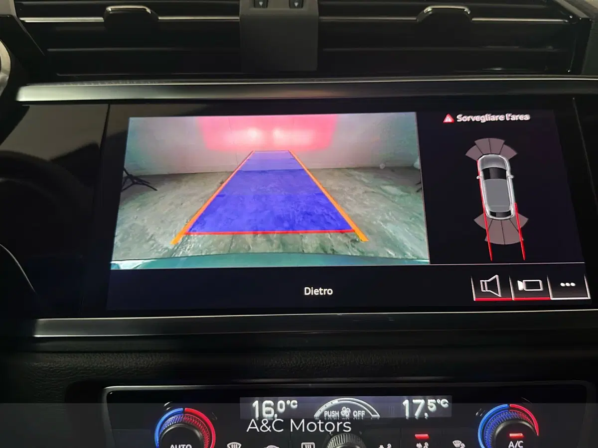 Audi Q3 Sportback usata a Napoli (13)