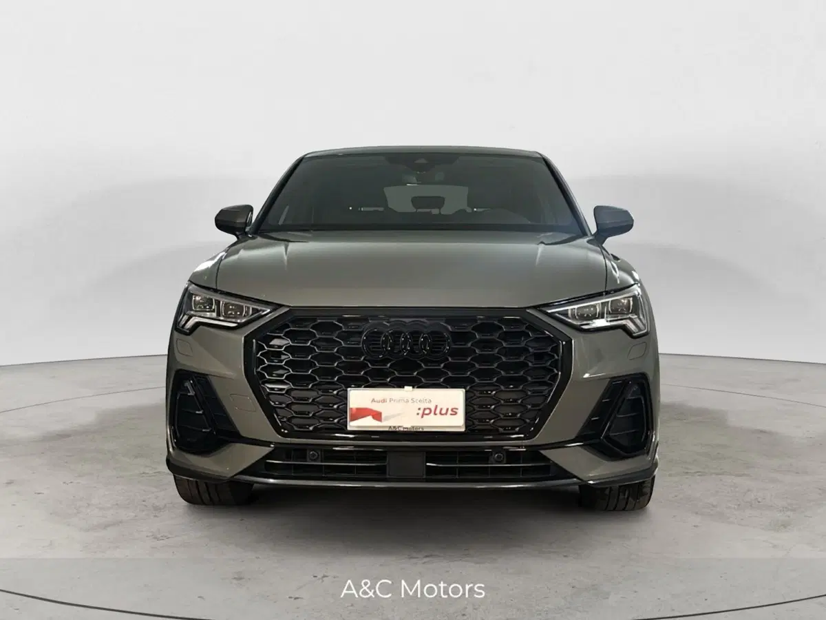 Audi Q3 Sportback usata a Napoli (2)