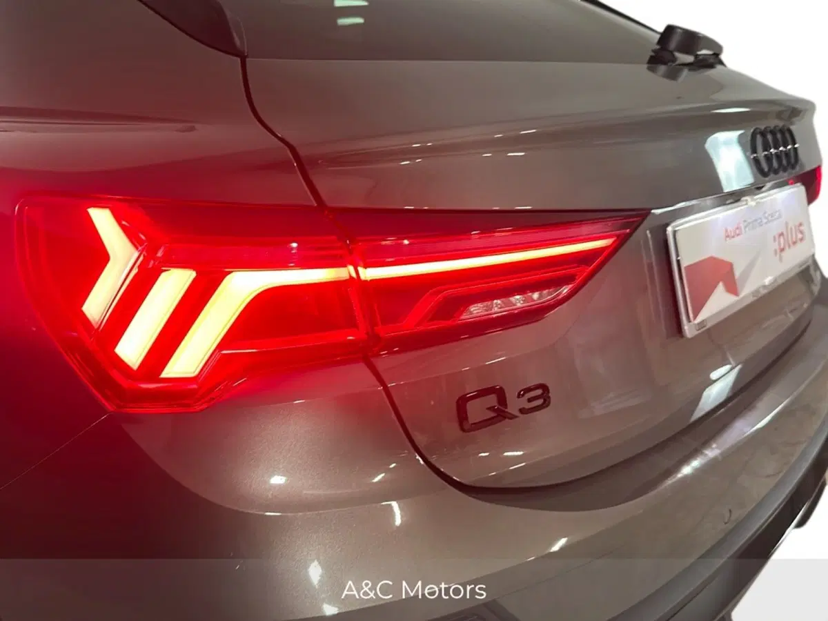 Audi Q3 Sportback usata a Napoli (20)