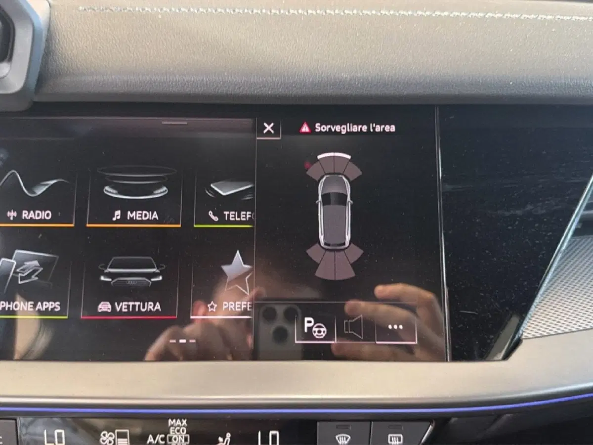 Audi A3 Sportback usata a Napoli (10)