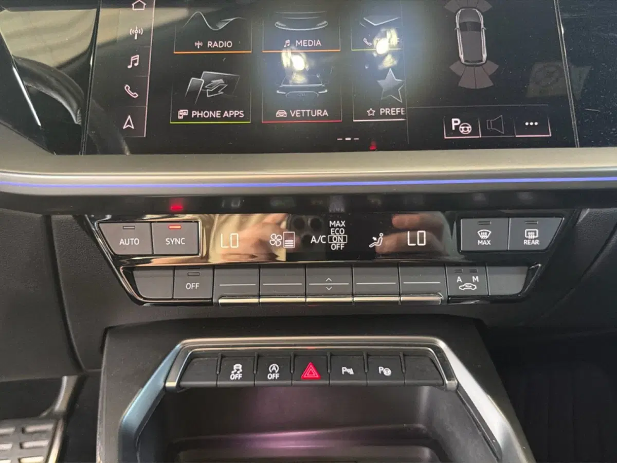 Audi A3 Sportback usata a Napoli (12)