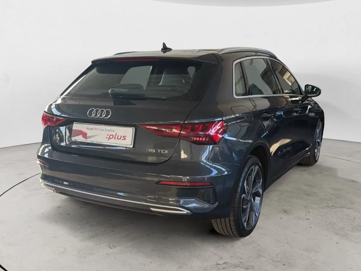 Audi A3 Sportback usata a Napoli (3)