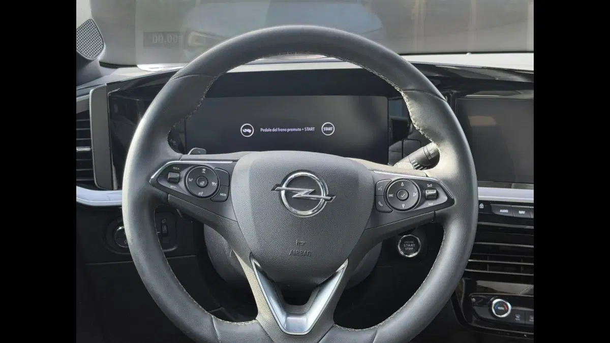Opel Mokka usata a Palermo (10)