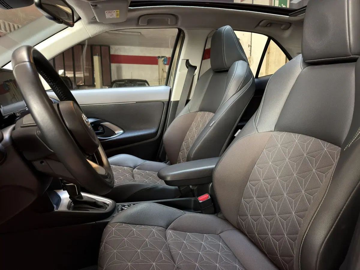 Toyota Yaris Cross usata a Milano (17)