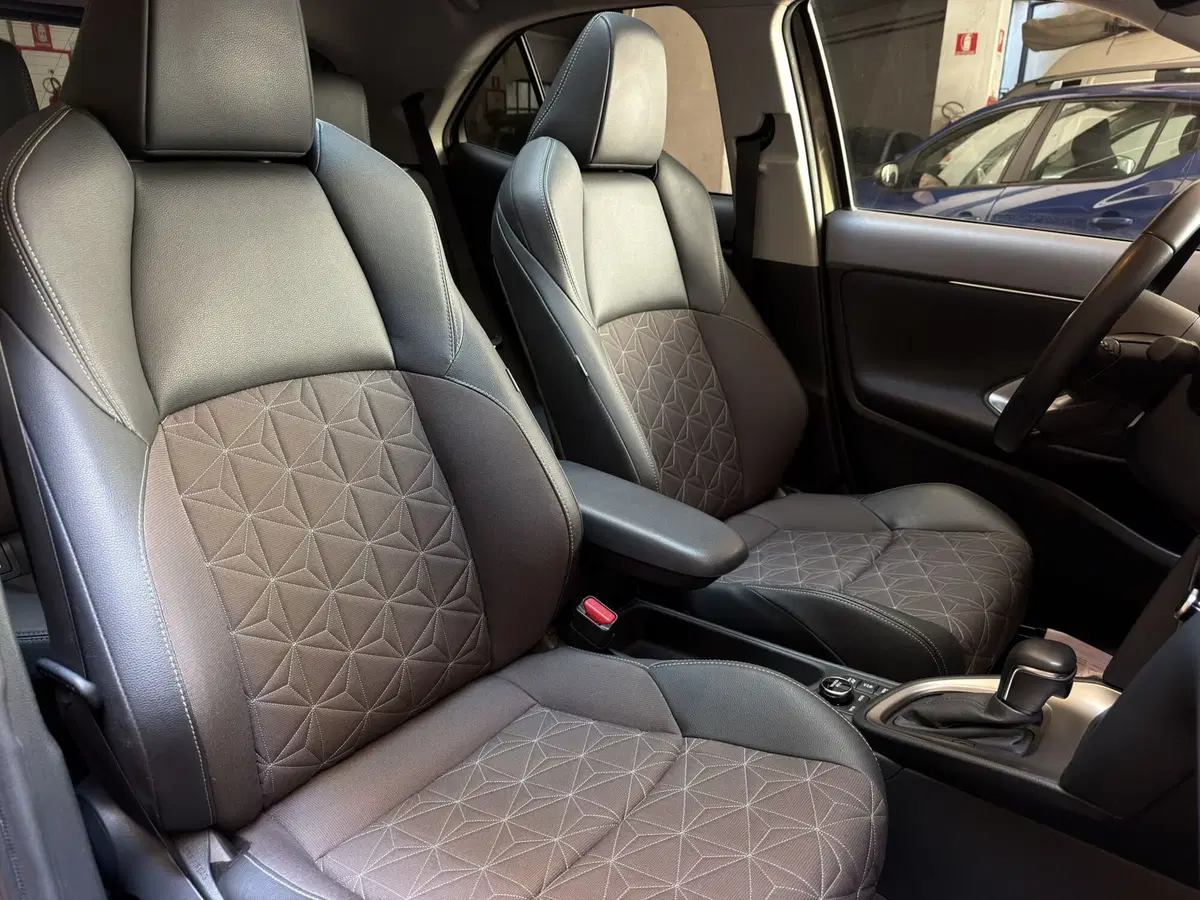 Toyota Yaris Cross usata a Milano (19)