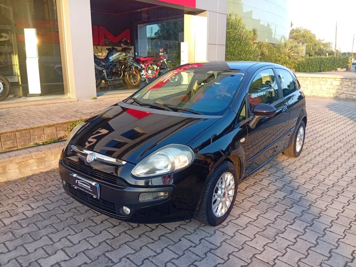 Fiat Grande Punto usata a Brescia (2)