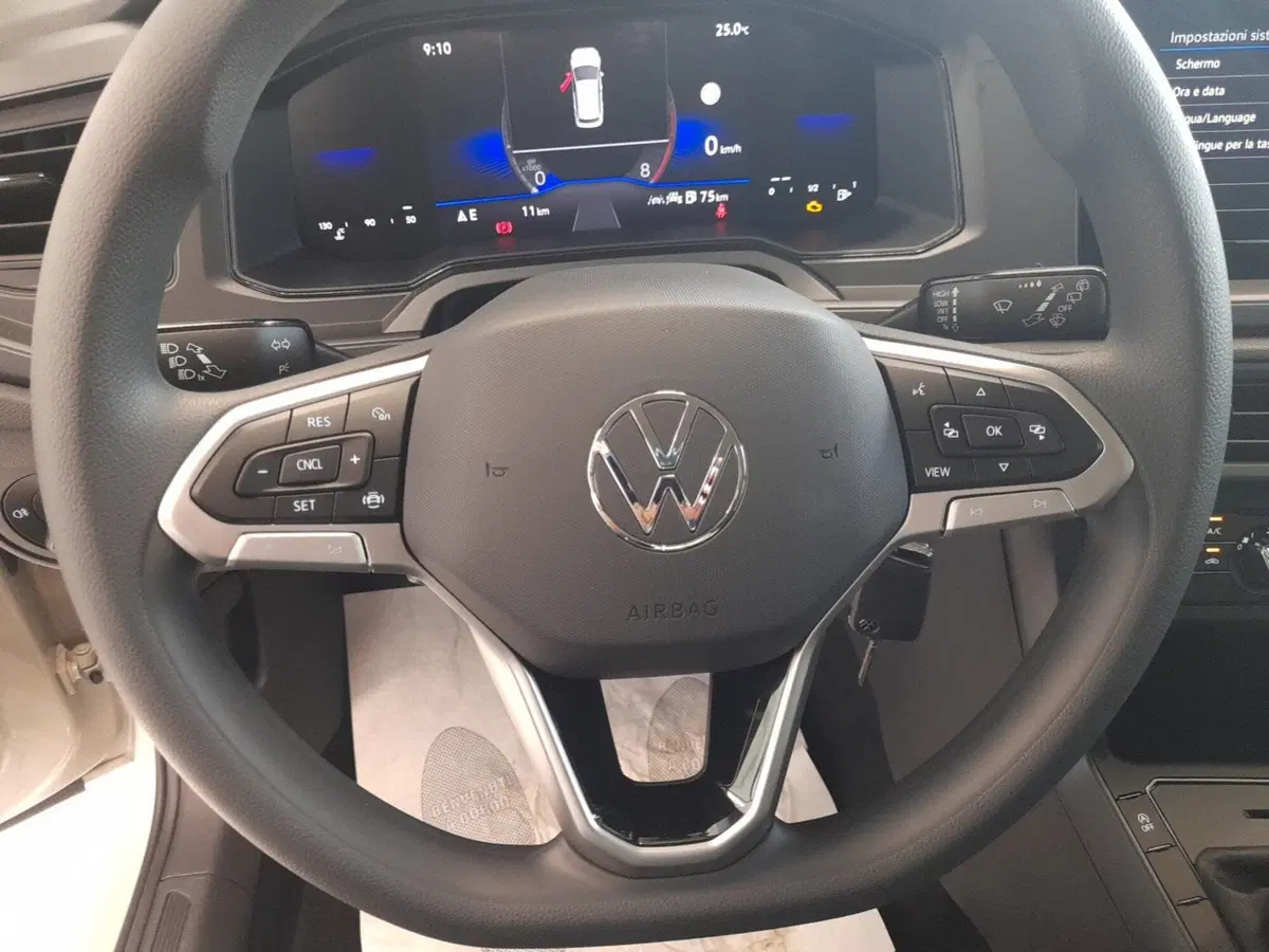 Volkswagen Polo nuova a Bologna (8)