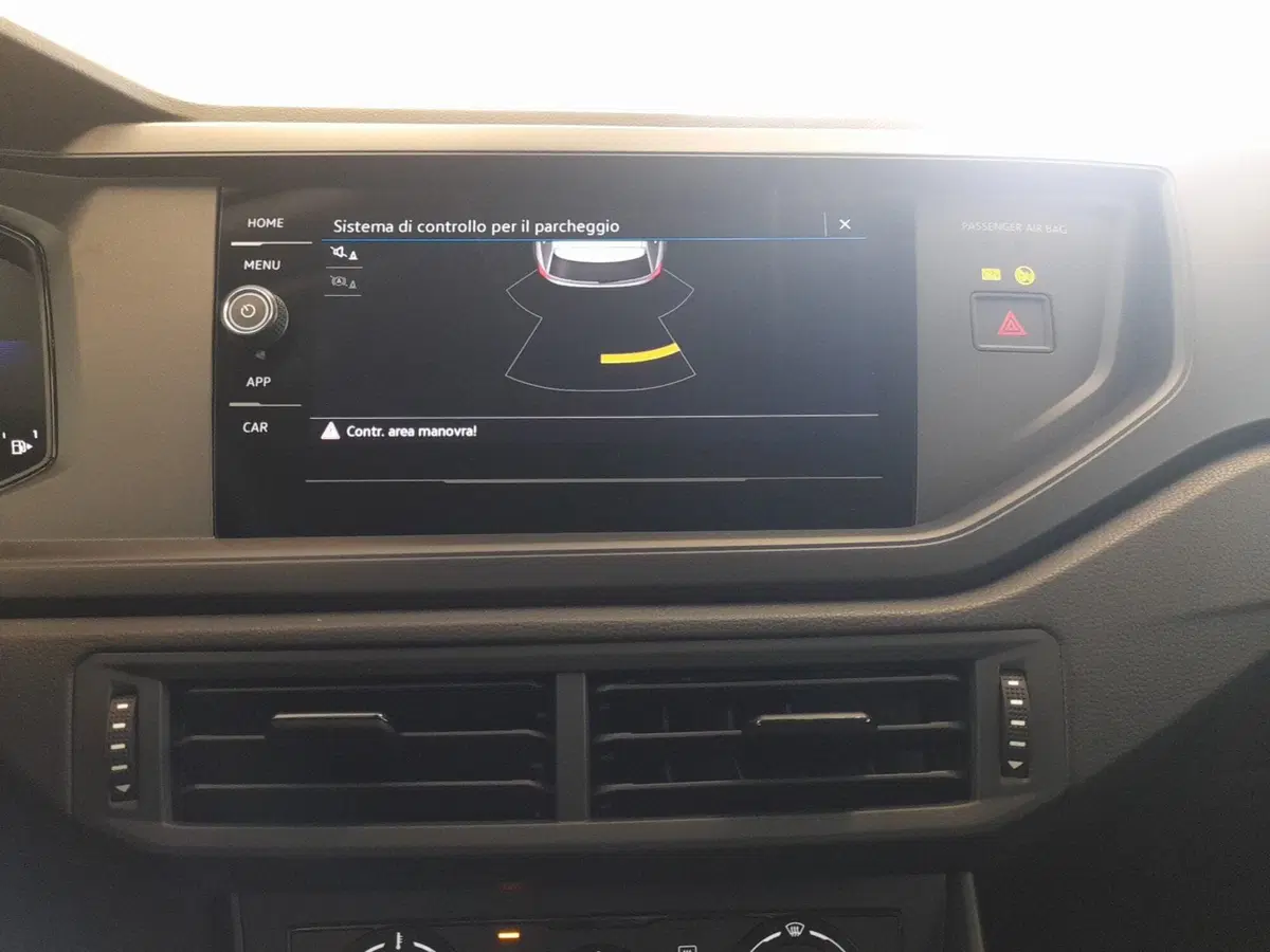 Volkswagen Polo nuova a Bologna (10)