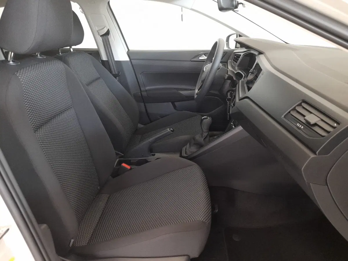 Volkswagen Polo nuova a Bologna (16)