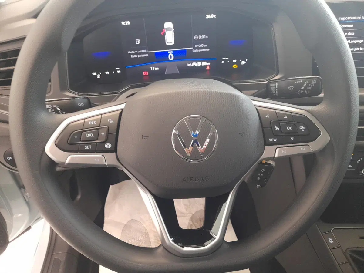 Volkswagen Polo nuova a Bologna (11)