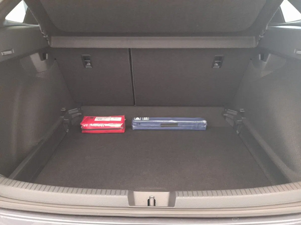 Volkswagen Taigo nuova a Bologna (17)