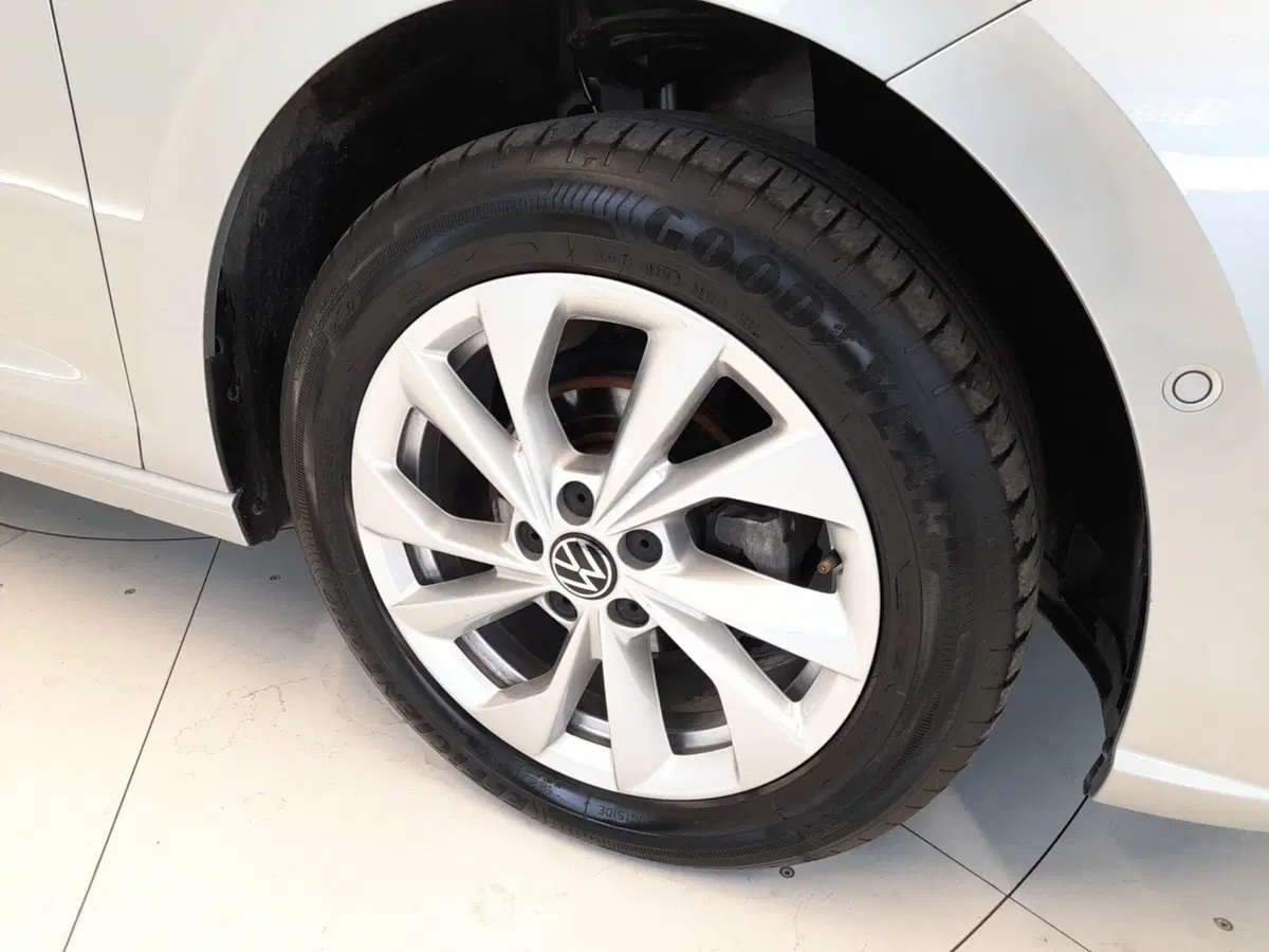 Volkswagen Polo usata a Bologna (7)