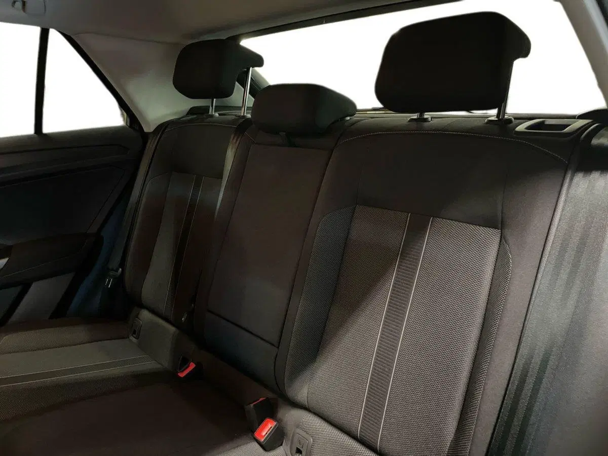 Volkswagen T-Roc usata a Prato (12)