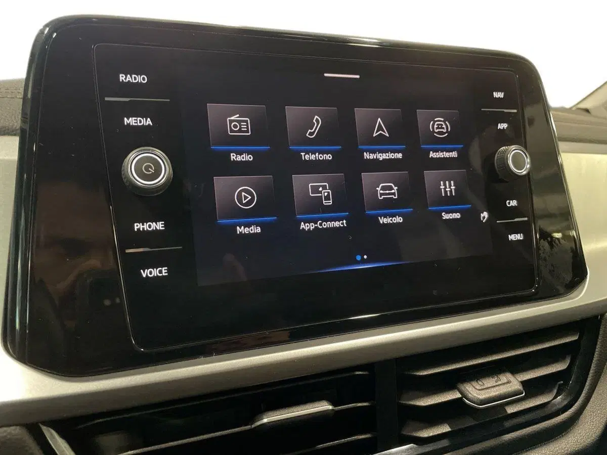 Volkswagen T-Roc usata a Prato (14)