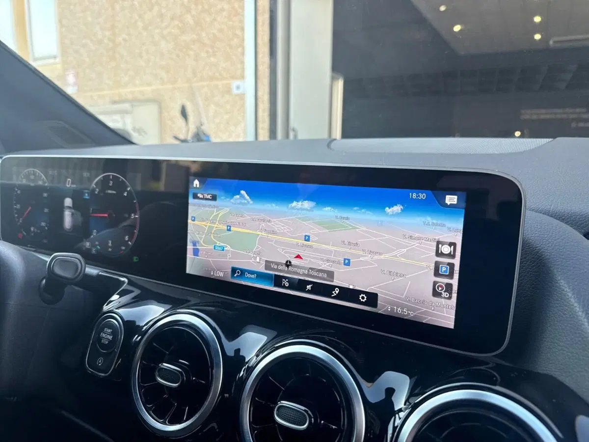 Mercedes-Benz GLA SUV usata a Firenze (12)