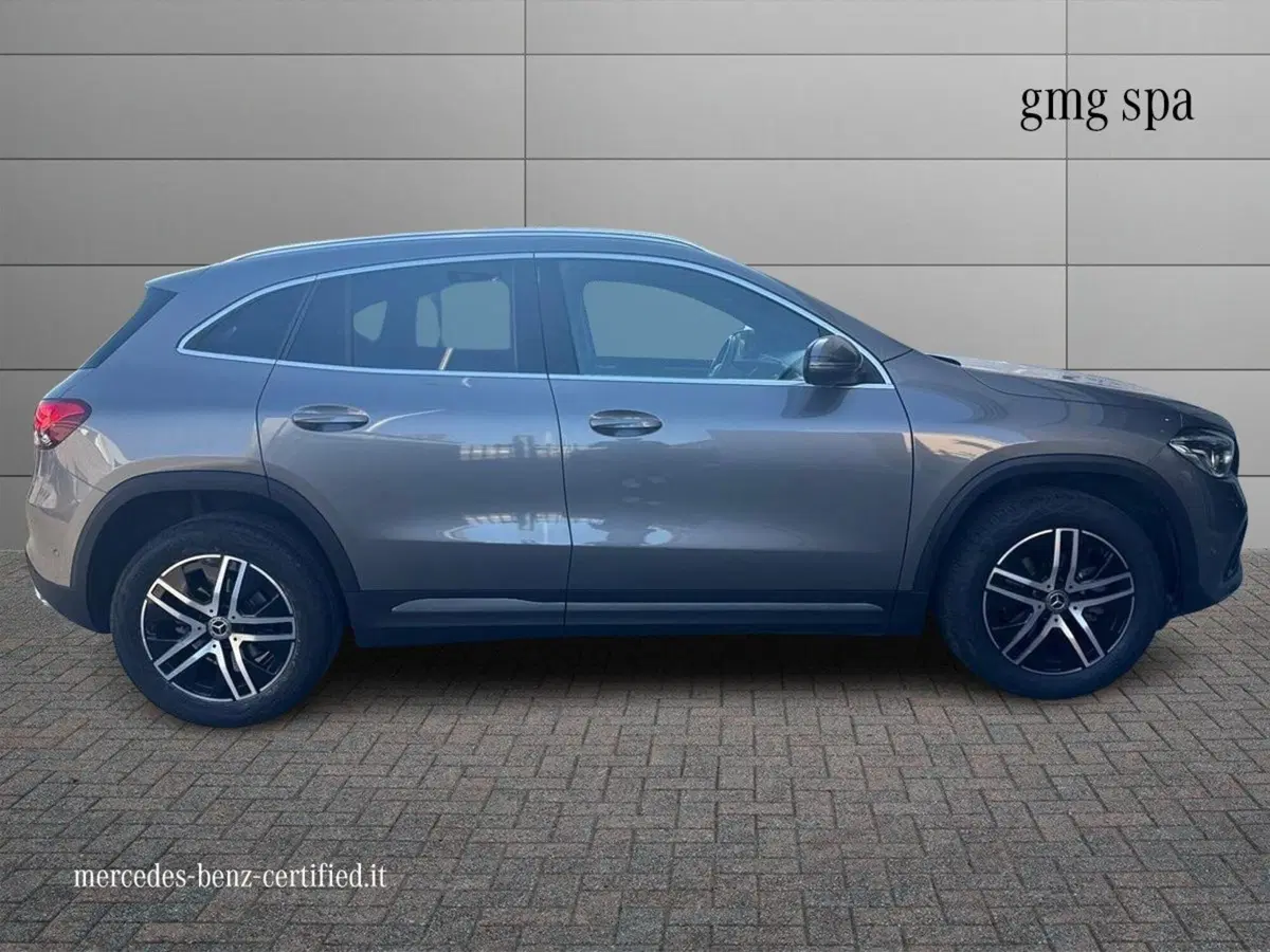 Mercedes-Benz GLA SUV usata a Firenze (5)