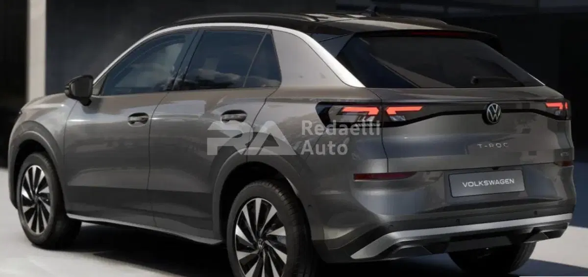 Volkswagen T-Roc nuova a Lecco (3)