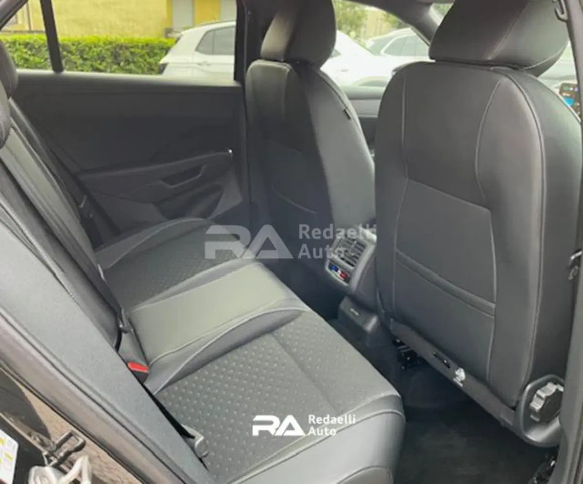 Volkswagen T-Roc nuova a Lecco (10)