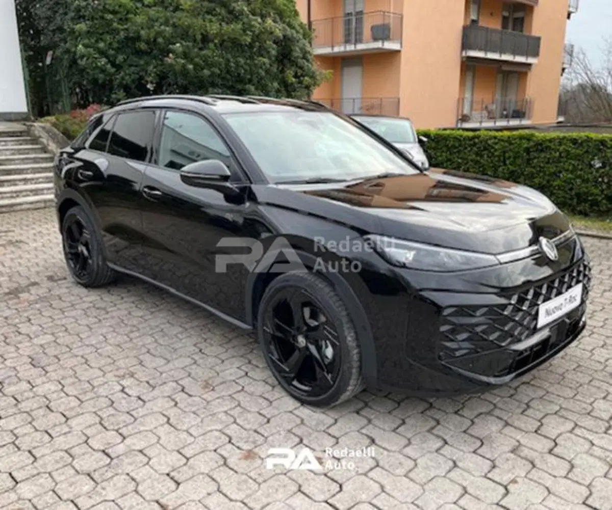 Volkswagen T-Roc nuova a Lecco (3)