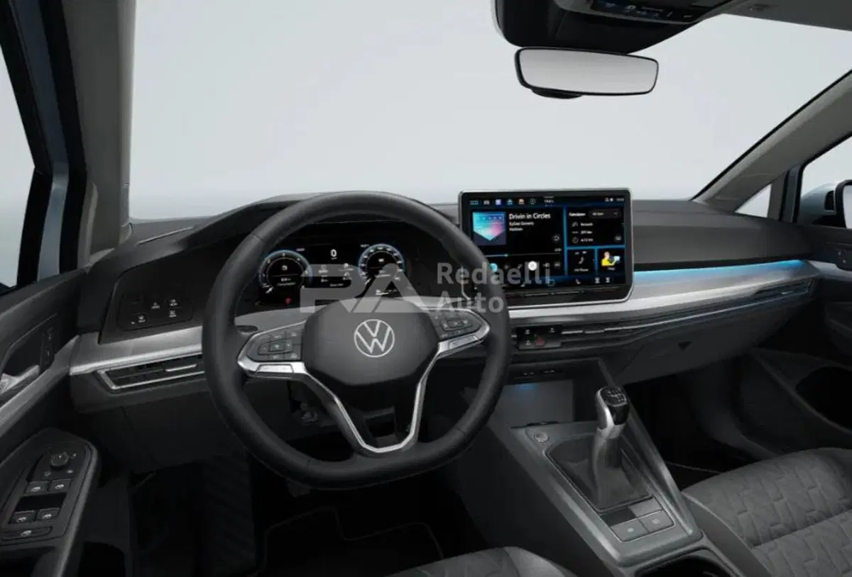 Volkswagen Golf nuova a Lecco (5)