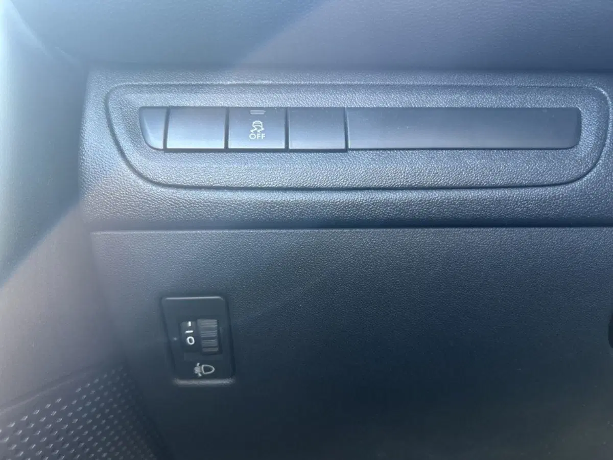 Peugeot 208 usata a Cuneo (17)