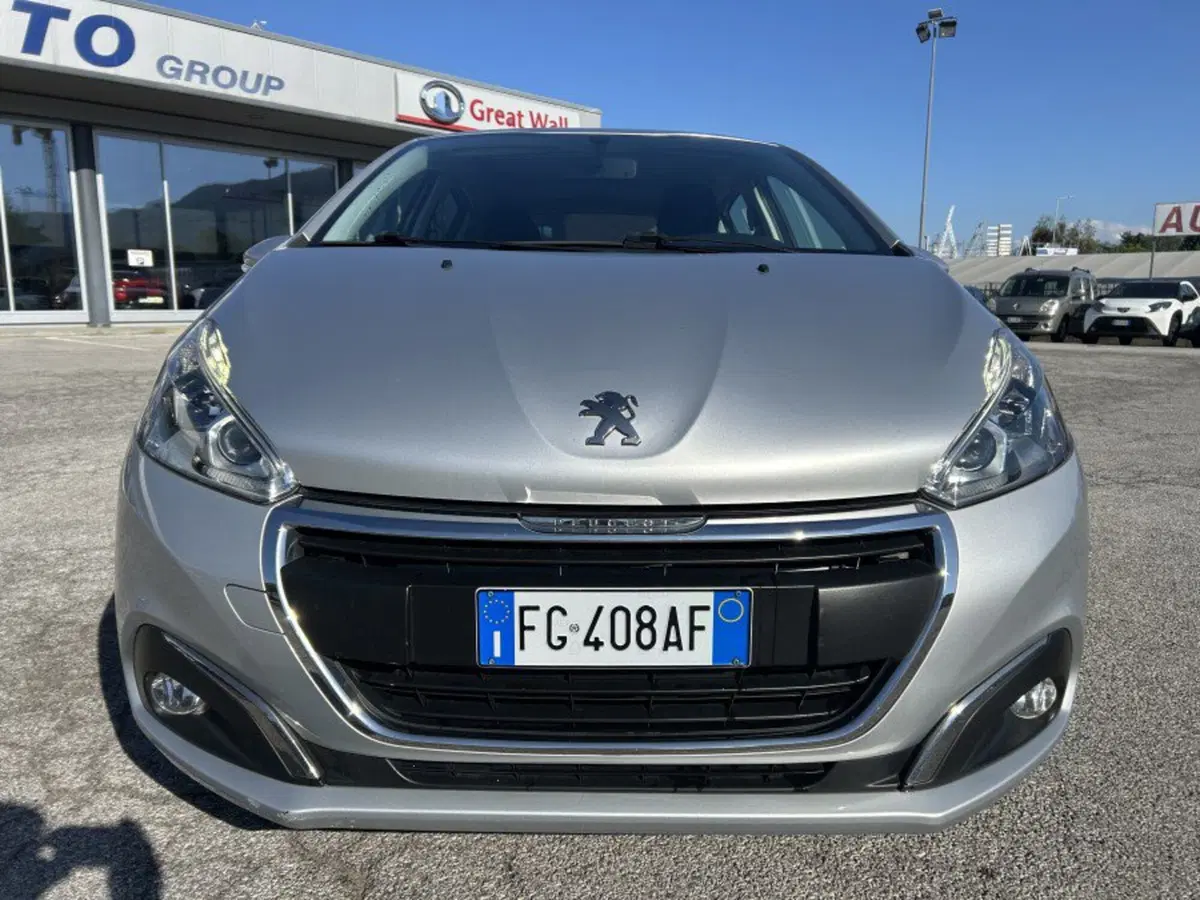 Peugeot 208 usata a Cuneo (2)
