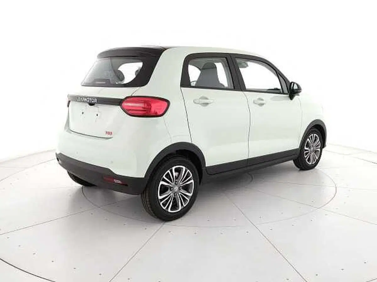 Leapmotor T03 nuova a Caserta (4)
