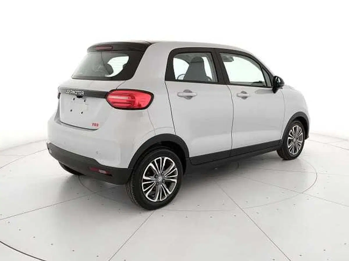 Leapmotor T03 nuova a Caserta (5)