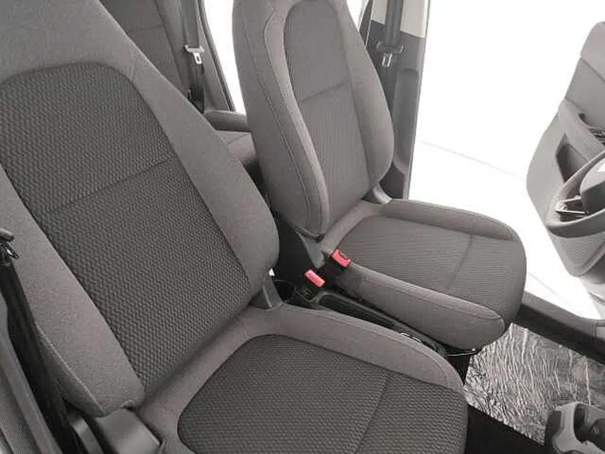 Leapmotor T03 nuova a Caserta (15)