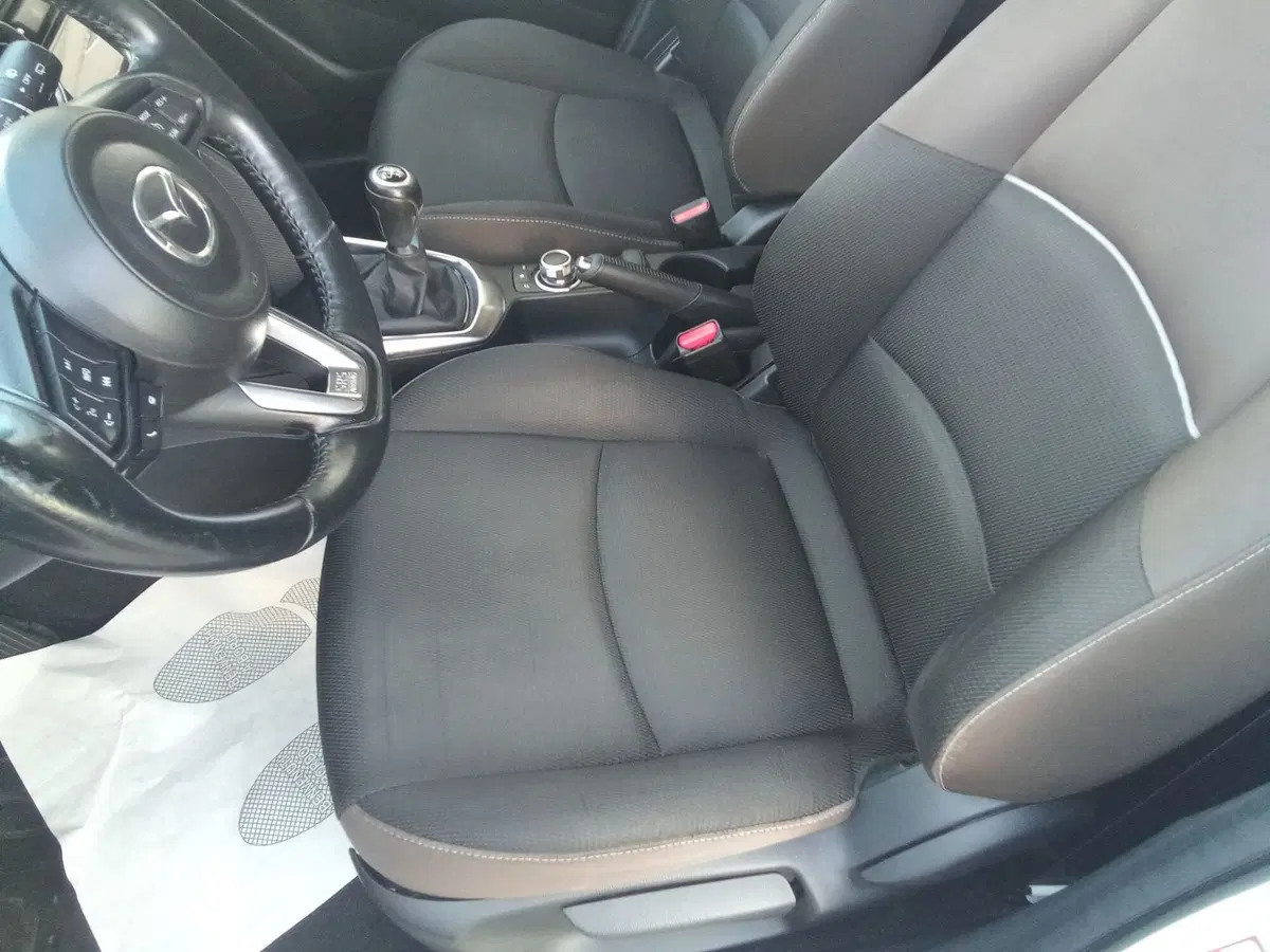 Mazda Mazda2 usata a Rimini (16)