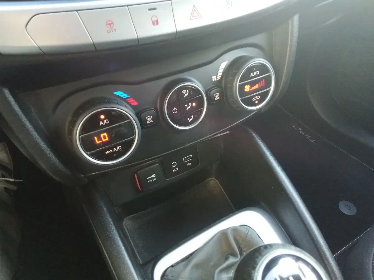 Fiat Tipo usata a Rimini (14)
