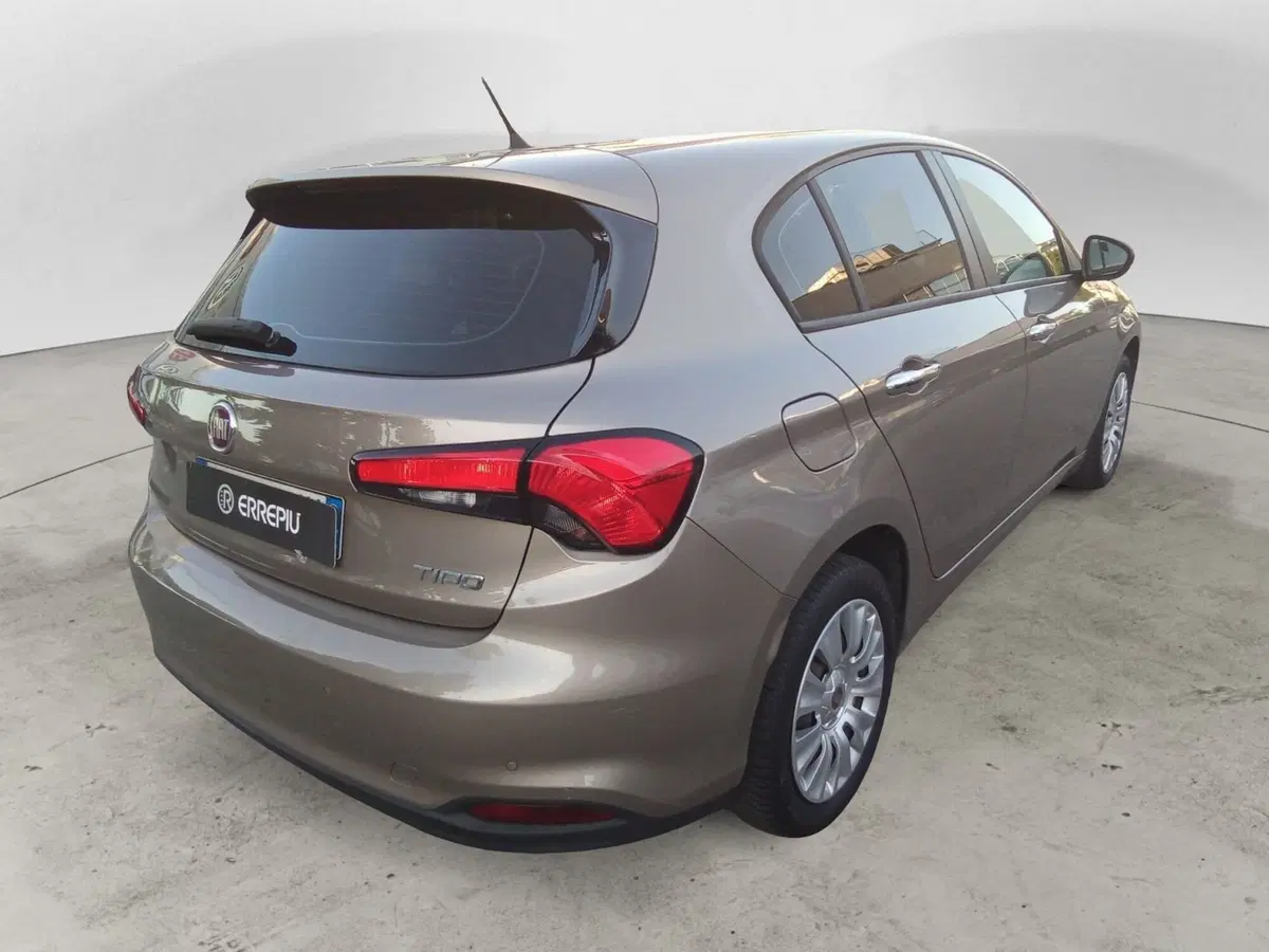 Fiat Tipo usata a Rimini (7)