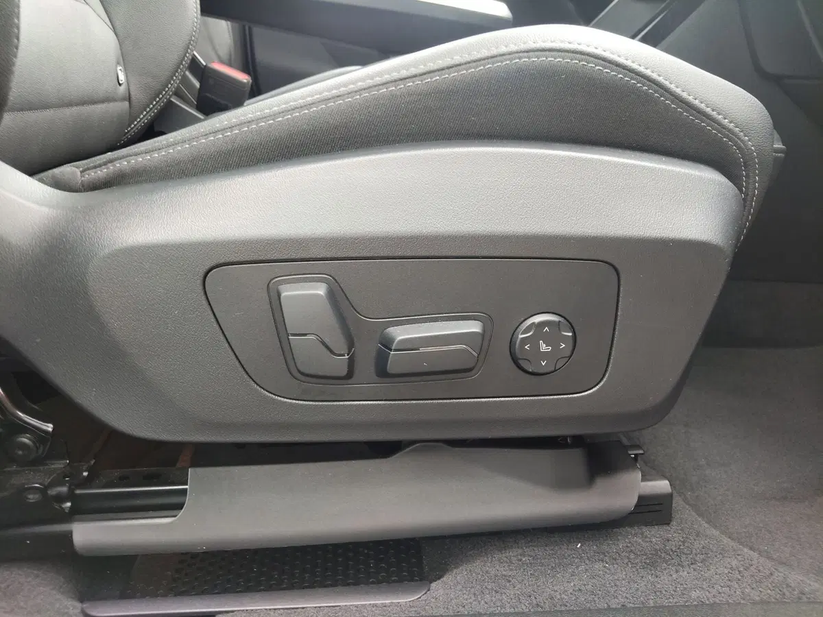BMW X2 usata a Modena (13)