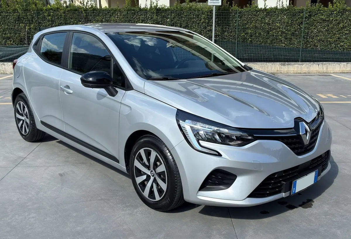 Renault Clio usata a Frosinone (8)