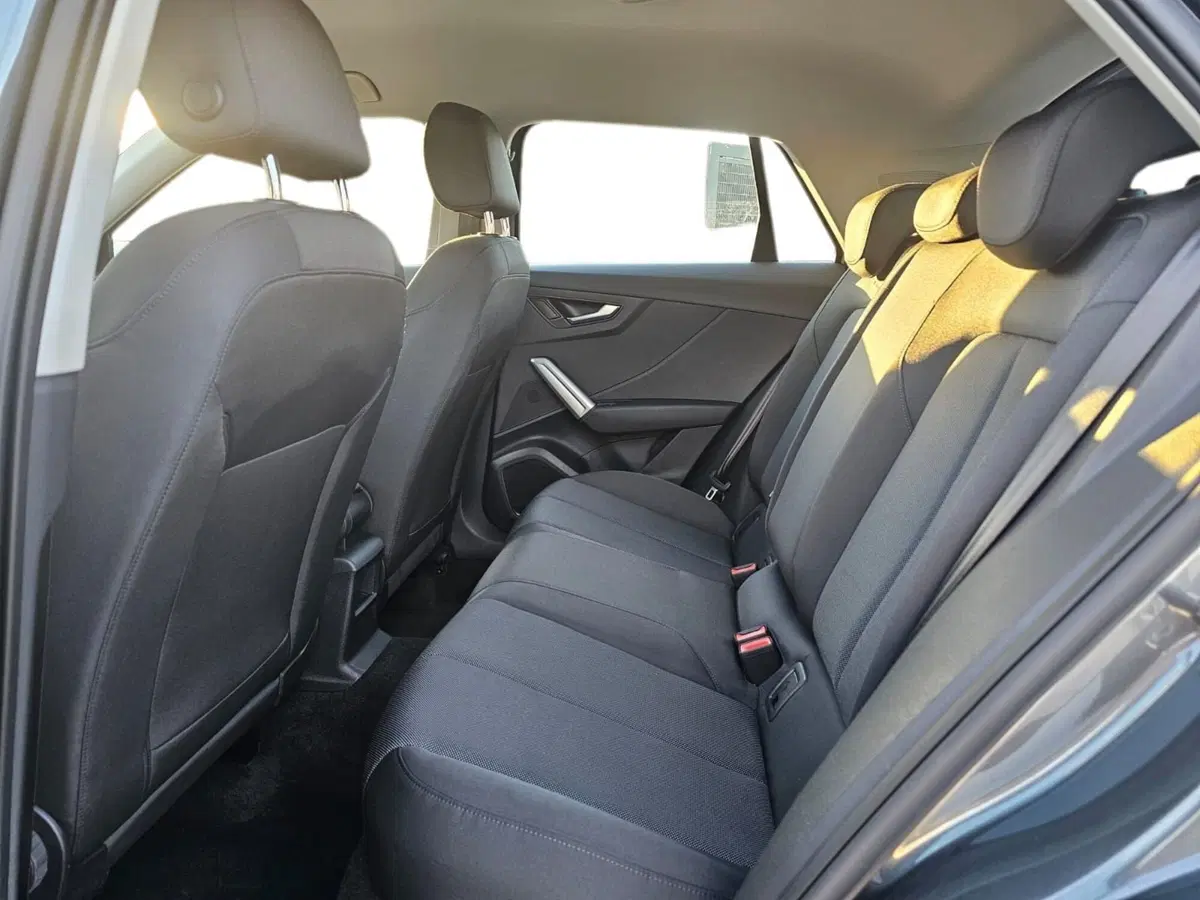 Audi Q2 usata a Bari (14)