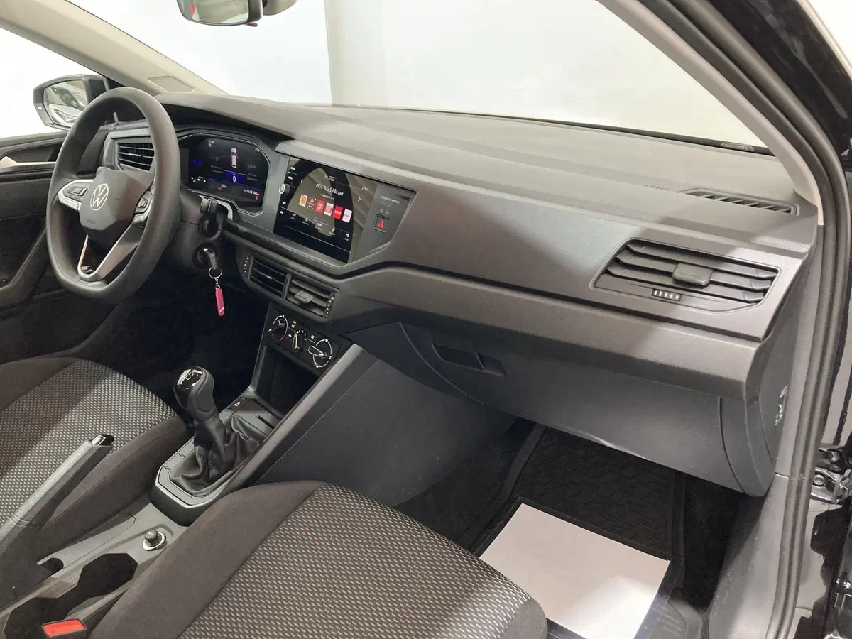 Volkswagen Polo nuova a Barletta-Andria-Trani (14)