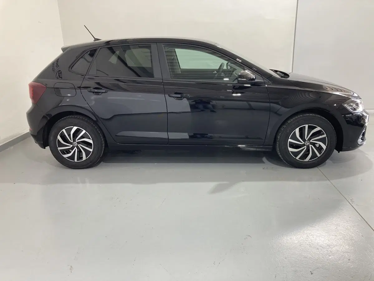 Volkswagen Polo nuova a Barletta-Andria-Trani (3)
