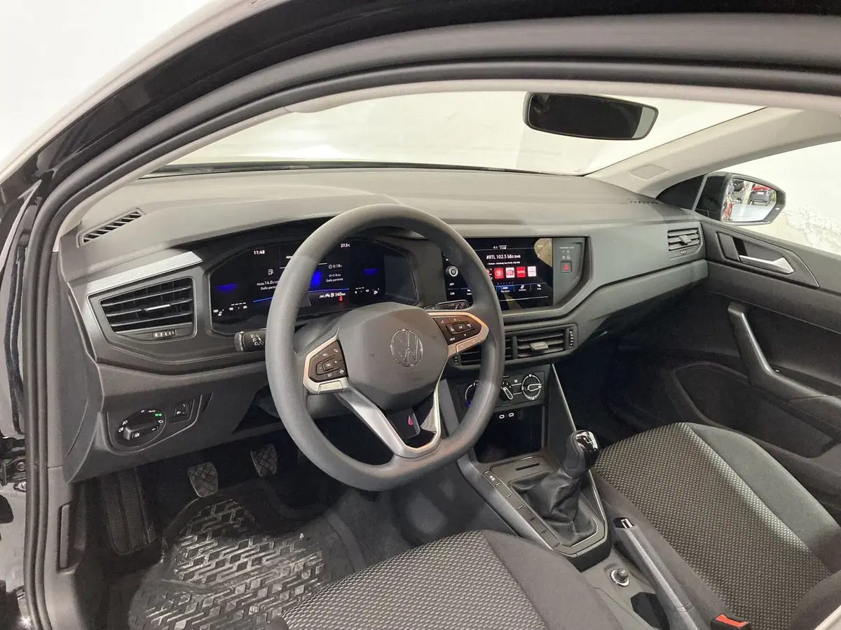 Volkswagen Polo nuova a Barletta-Andria-Trani (8)
