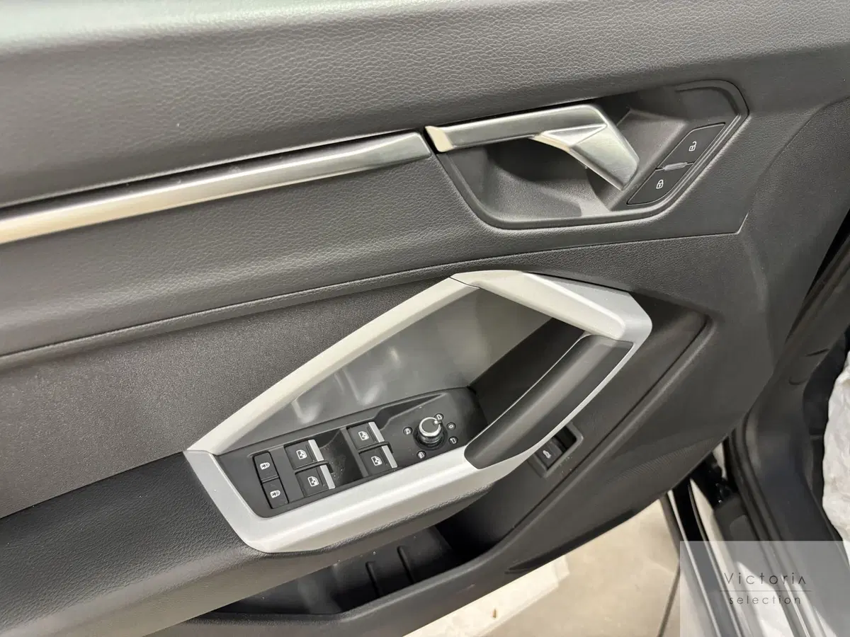 Audi Q3 Sportback usata a Brescia (7)
