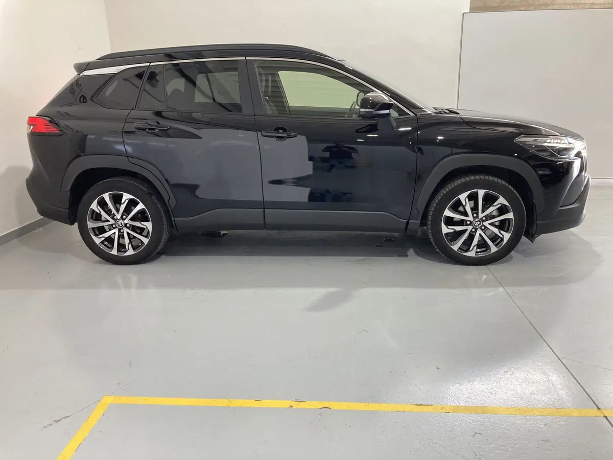 Toyota Corolla Cross Hybrid usata a Barletta-Andria-Trani (5)
