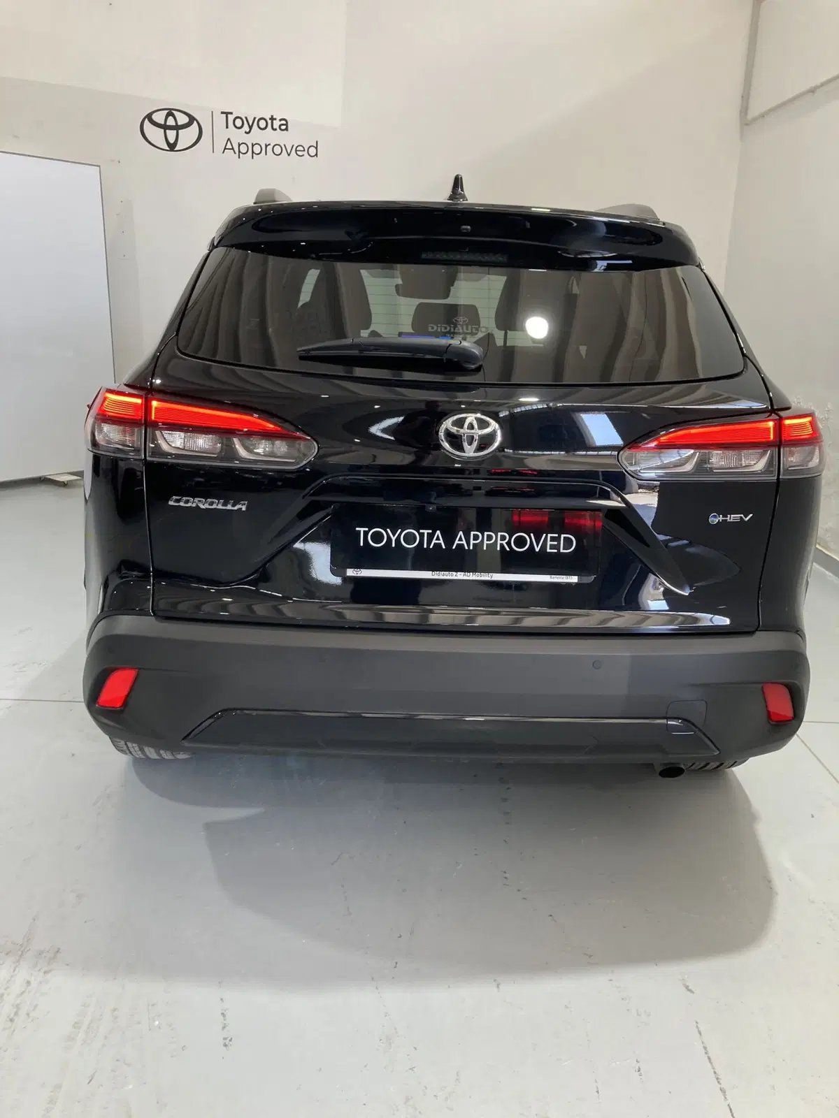 Toyota Corolla Cross Hybrid usata a Barletta-Andria-Trani (6)