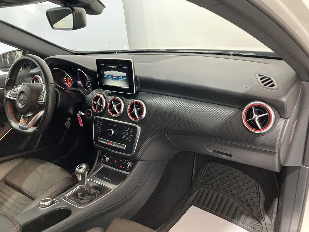 Mercedes-Benz Classe A usata a Barletta-Andria-Trani (18)