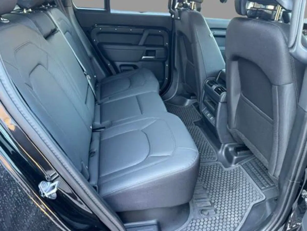 Land Rover Defender usata a Monza e Brianza (5)