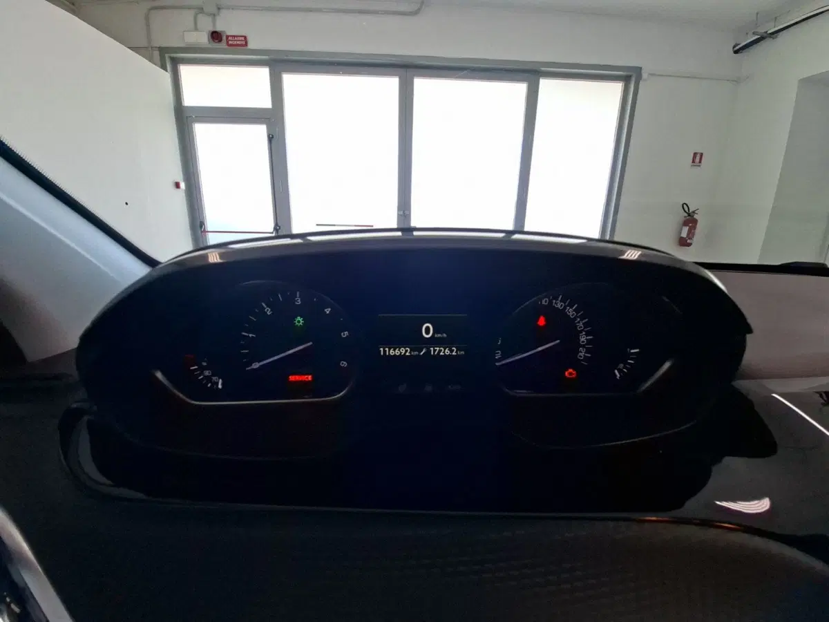 Peugeot 2008 usata a Arezzo (19)